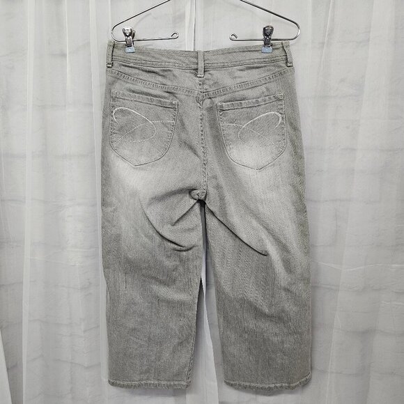 Vintage Chico's Platinum Gray Grunge Cropped Jeans 1 (M) 30" Waist - Picture 9 of 13